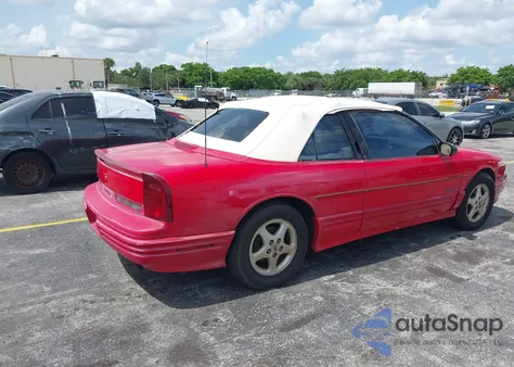 1994 Oldsmobile Cutlass Supreme из США, поврежденный, VIN 1G3WT35X5RD415765